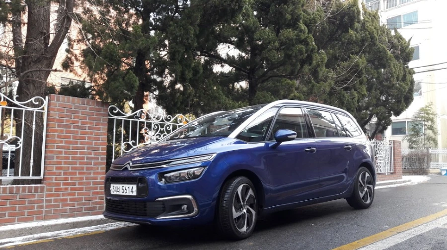 9910AC365A5F1B4E2930BD