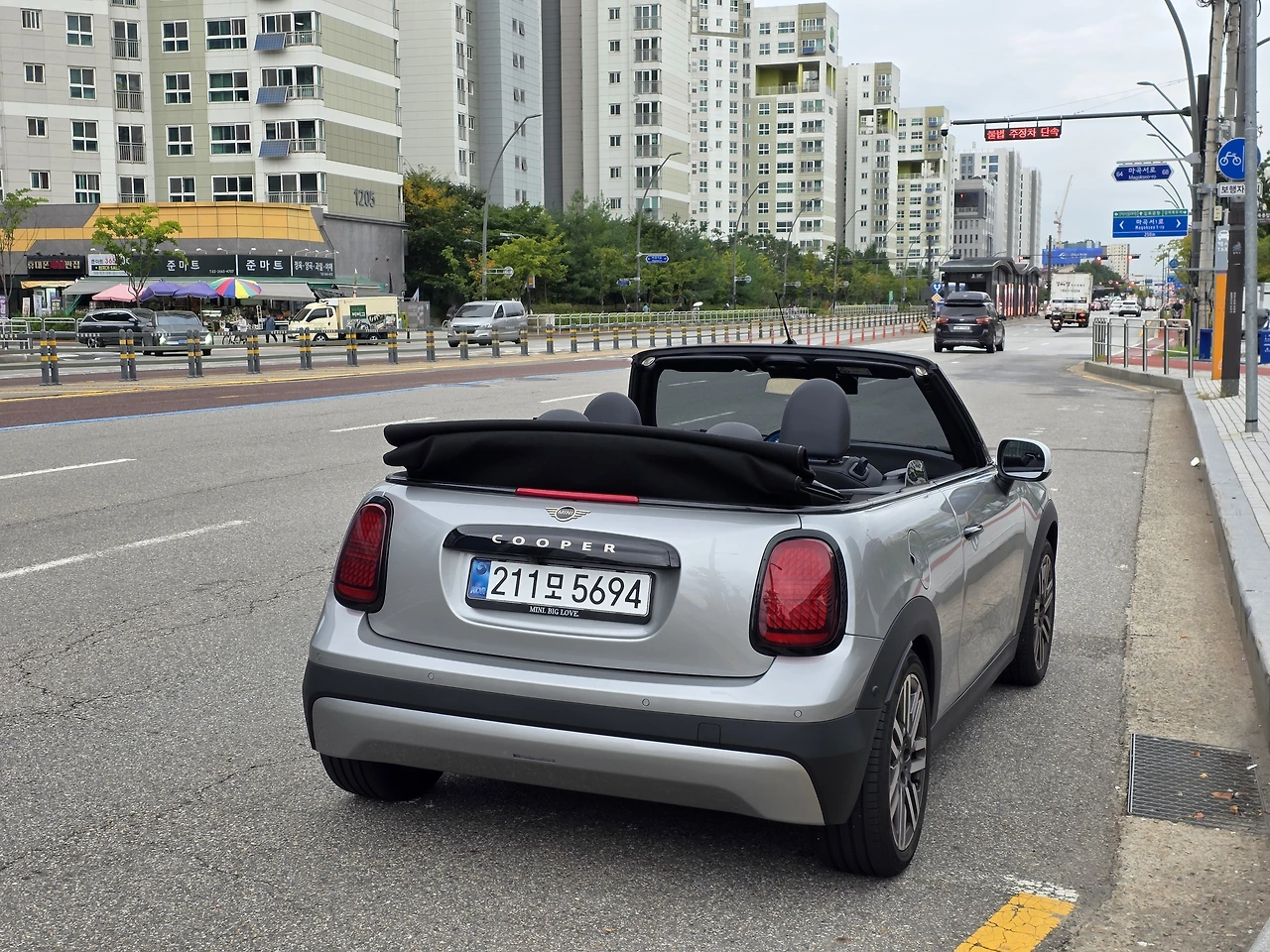 img.jpg?credential=yqXZFxpELC7KVnFOS48ylbz2pIh7yKj8&expires=1764514799&allow_ip=&allow_referer=&signature=30hbcwBrRrjQfBFTKvJIKnfK8cM%3D