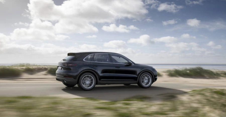 99E3D64E5B3253EE2EB99C