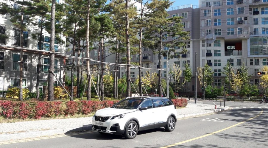 99252D425BDF16AD1BEC86