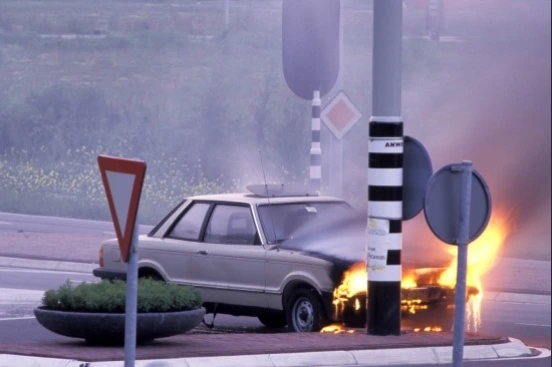 23599942590DAA8C1AC175