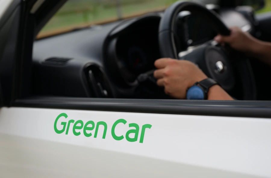 99D0BB3359F90B270243E9