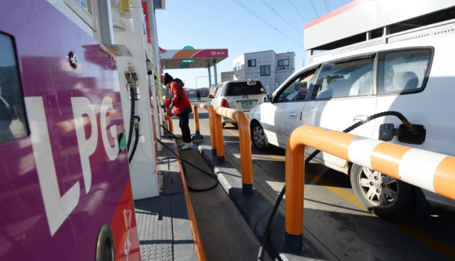 9995FD3B5C957DA12907F6