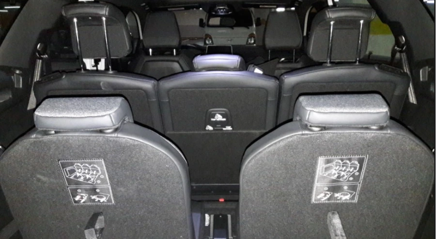 993E9E4A5A419F9C04756B