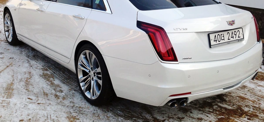 9988C8435C203DC7280DE3