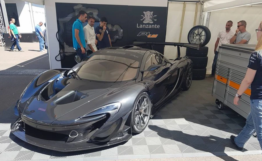 99B806405BA9F55529D64F