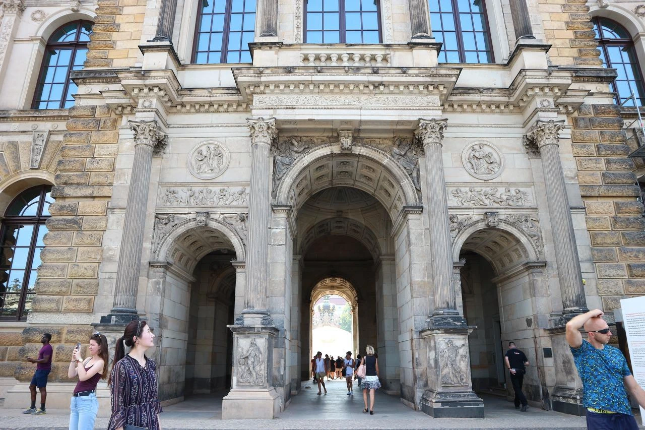 츠빙어 궁전의 문 4-3.JPG