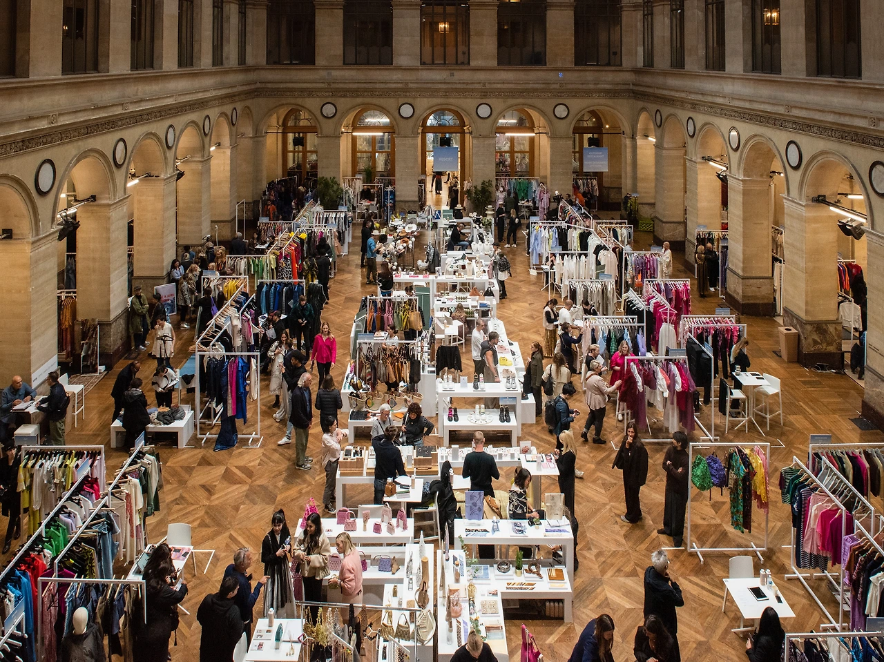 23SS 트라노이 내부.jpeg