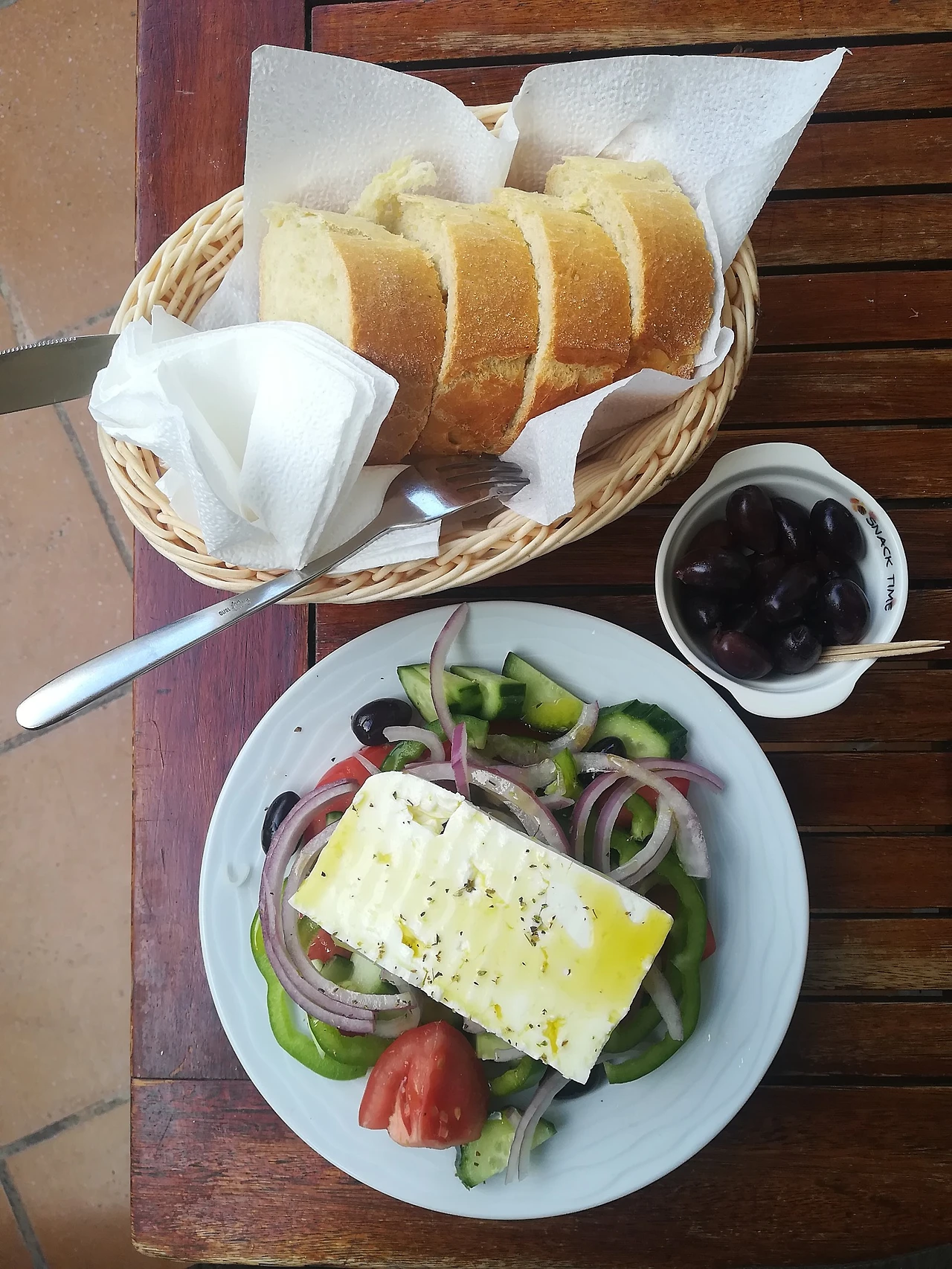 %EA%B7%B8%EB%A6%AD%EC%83%90%EB%9F%AC%EB%93%9C.jpg?type=w1600