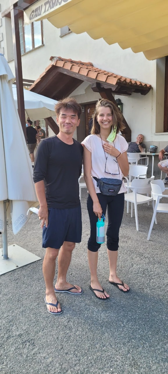 네이비와 함께.jpeg