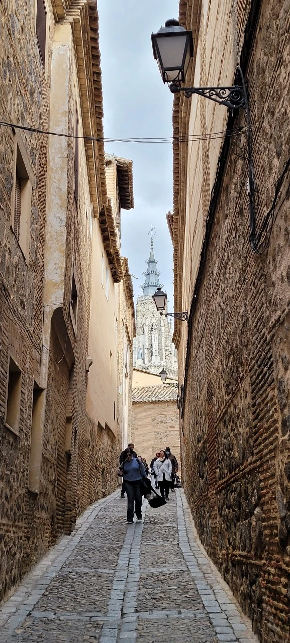 톨레도 골목길.jpeg