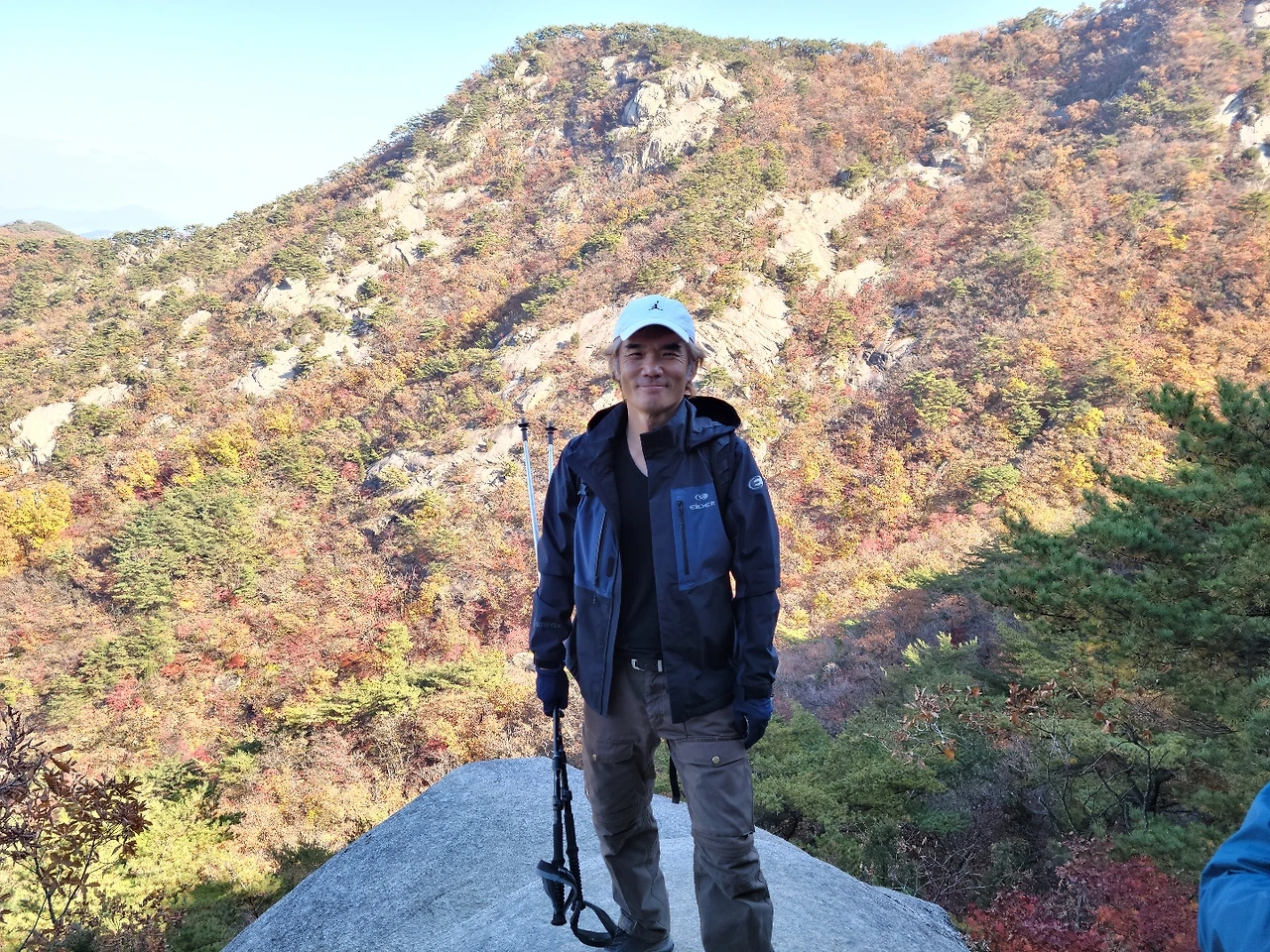 북한산성 12문 가는 중.jpeg