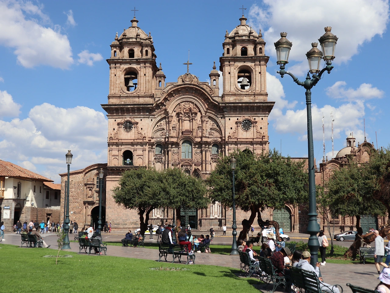 아르마스 광장.JPG