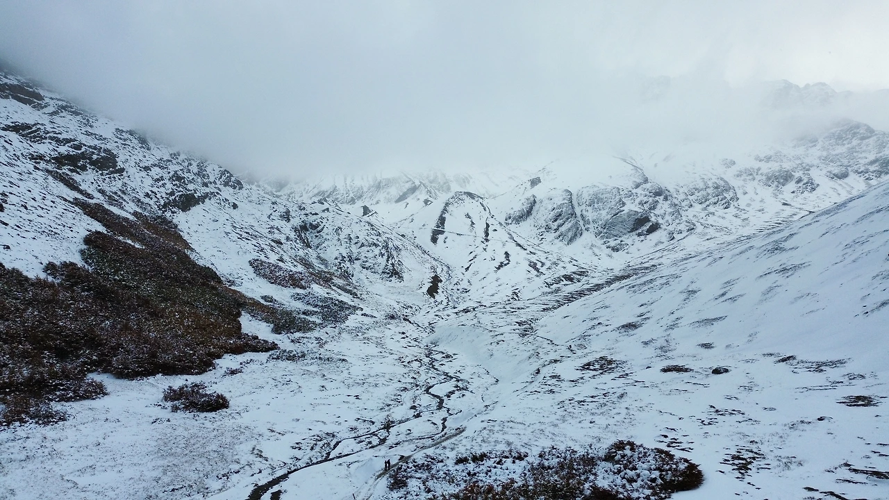 우수아이아 설산 드론.jpeg