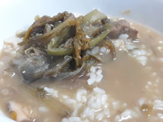 h_j15Ud018svcgff0l3ezm96j_e4yr2x.jpg?type=w520