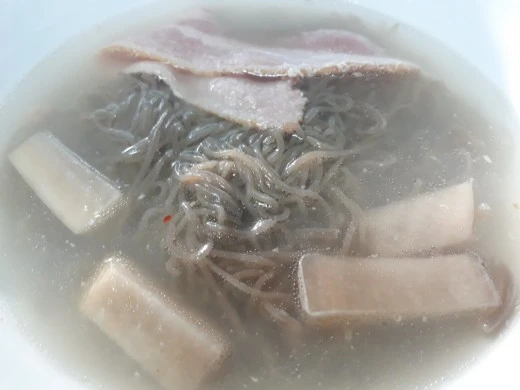 3_h02Ud018svcs34bqxu2lzix_e4yr2x.jpg?type=w520