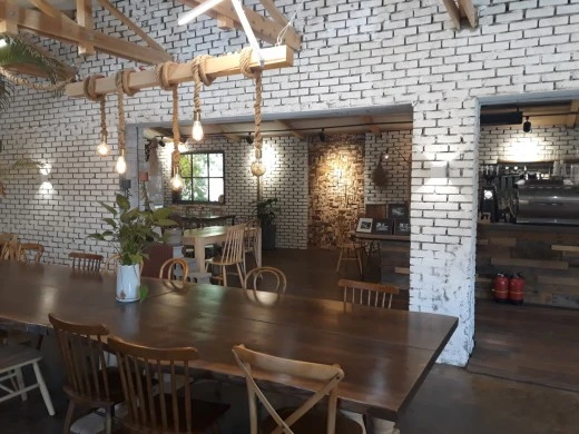 b_fbcUd018svc1k76s9t4o5199_e4yr2x.jpg?type=w520