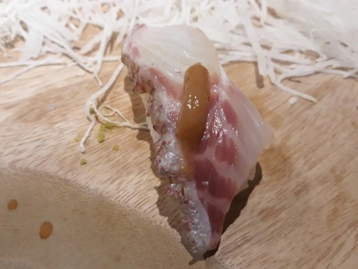 c_0hhUd018svcpgyd81rwy1ox_e4yr2x.jpg?type=w520