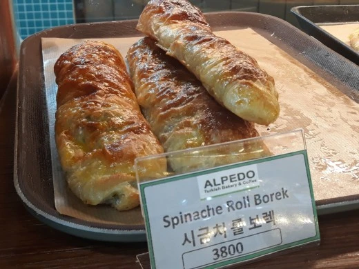 c_f7gUd018svc1vdyt7wjbp2u2_e4yr2x.jpg?type=w520