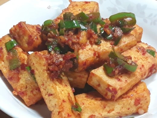 1_h38Ud018svcrk263530ow4h_e4yr2x.jpg?type=w520