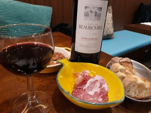 g_bc4Ud018svc1e5k4n910hbfk_e4yr2x.jpg?type=w520