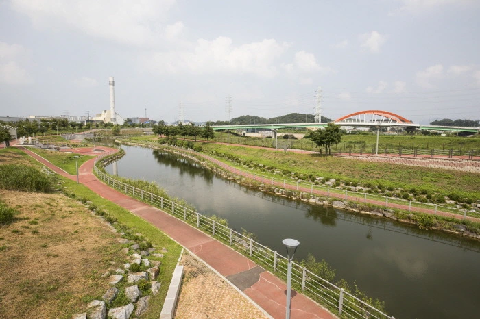 99A50E385D7F0E7734C7FF