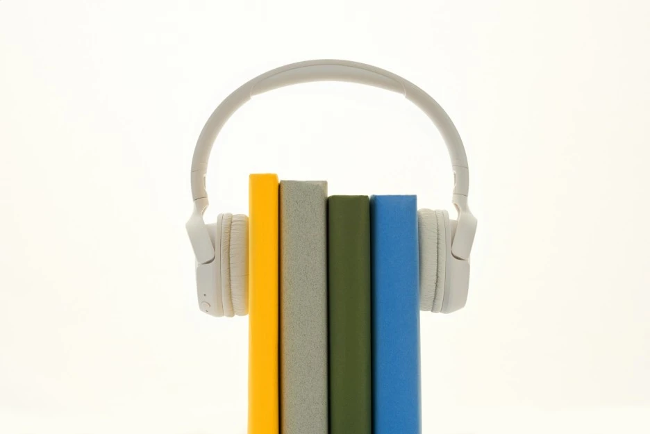 pexels-sound-on-3394659.jpg?type=w1