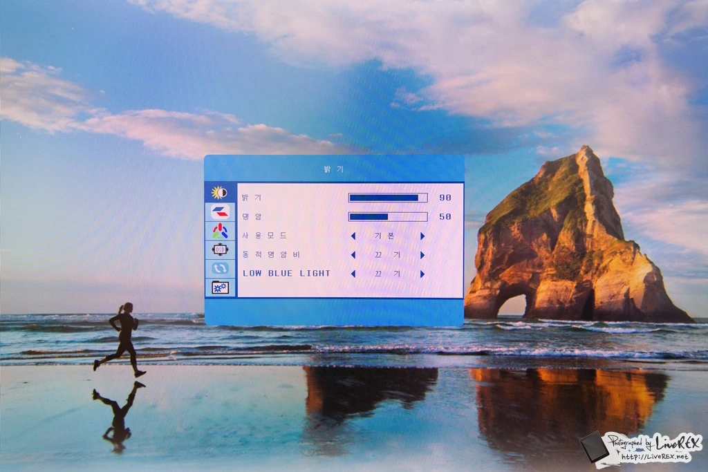 99D56B505A50C4C112E774