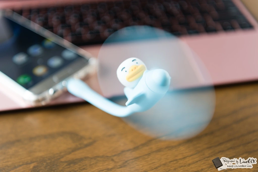 2445D840576BEF87303416