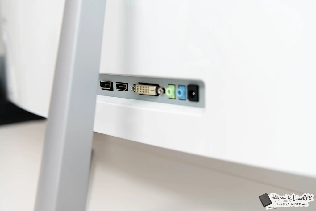 99B6D34F5A50C4C105A5F1