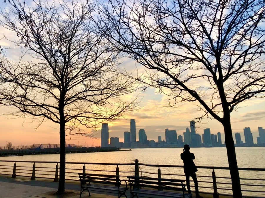 FoaW4GhTzZOnL8pQn5cWdeZLwQU