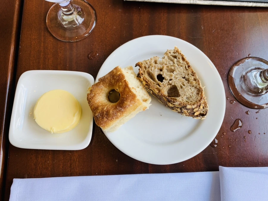 IMG_8568.jpg?type=w966