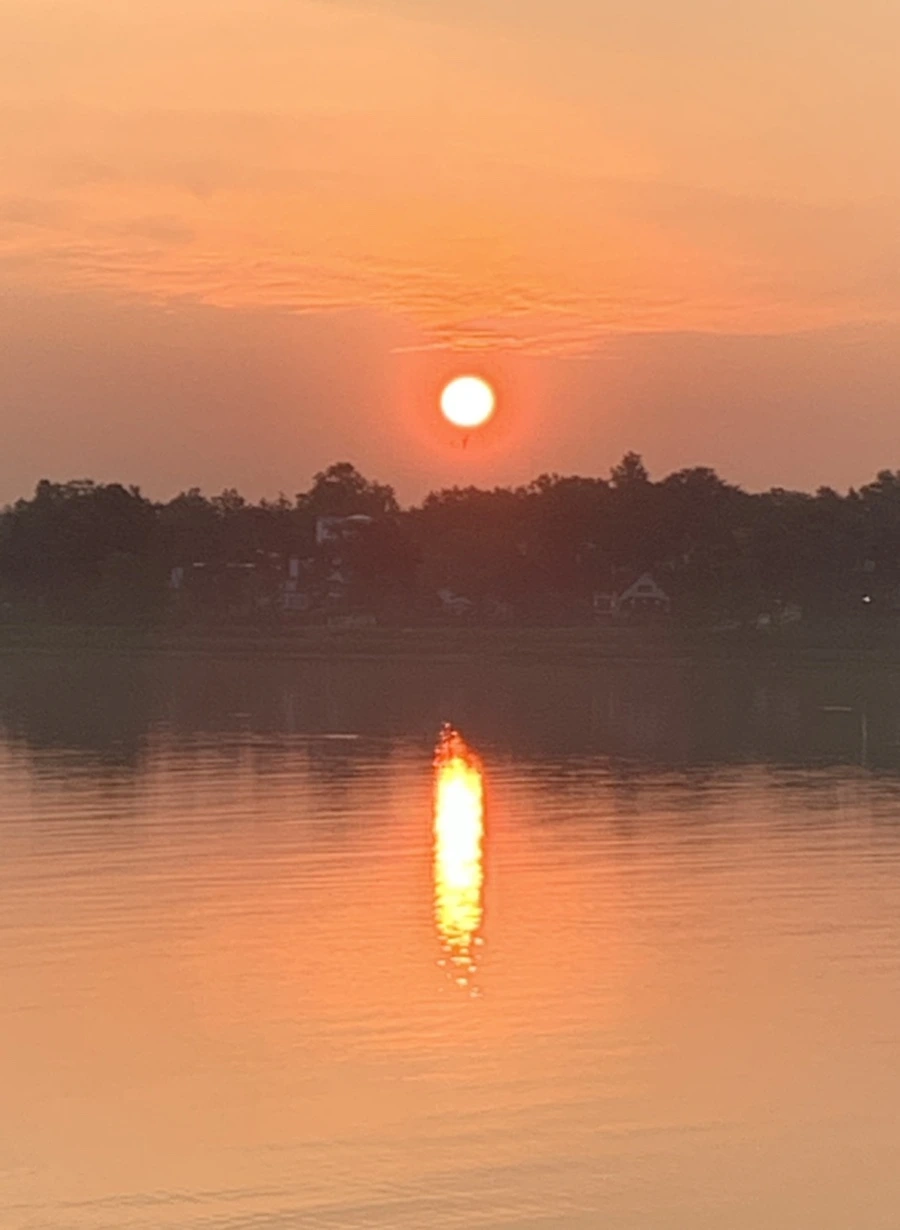 IMG_1374.jpg?type=w966