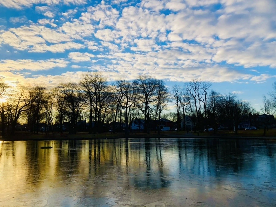 MVLOCSAZuxKj-cp-sMyfnn7ryjs