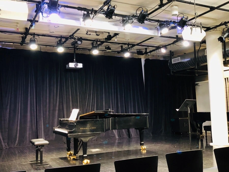 IMG_8409.jpg?type=w966