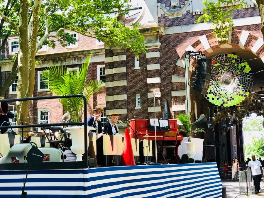 IMG_7957.jpg?type=w966