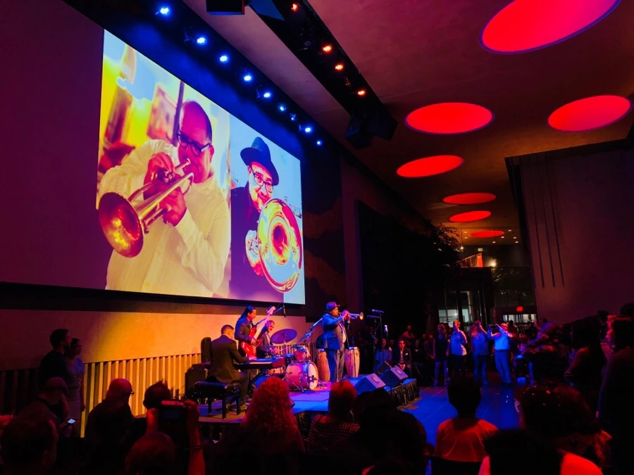 IMG_5784.jpg?type=w966