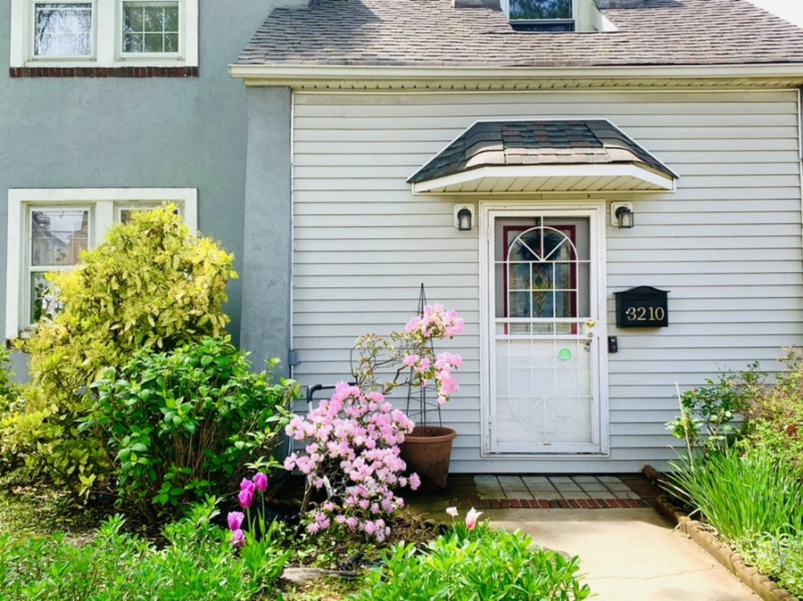 IMG_9641.jpg?type=w966