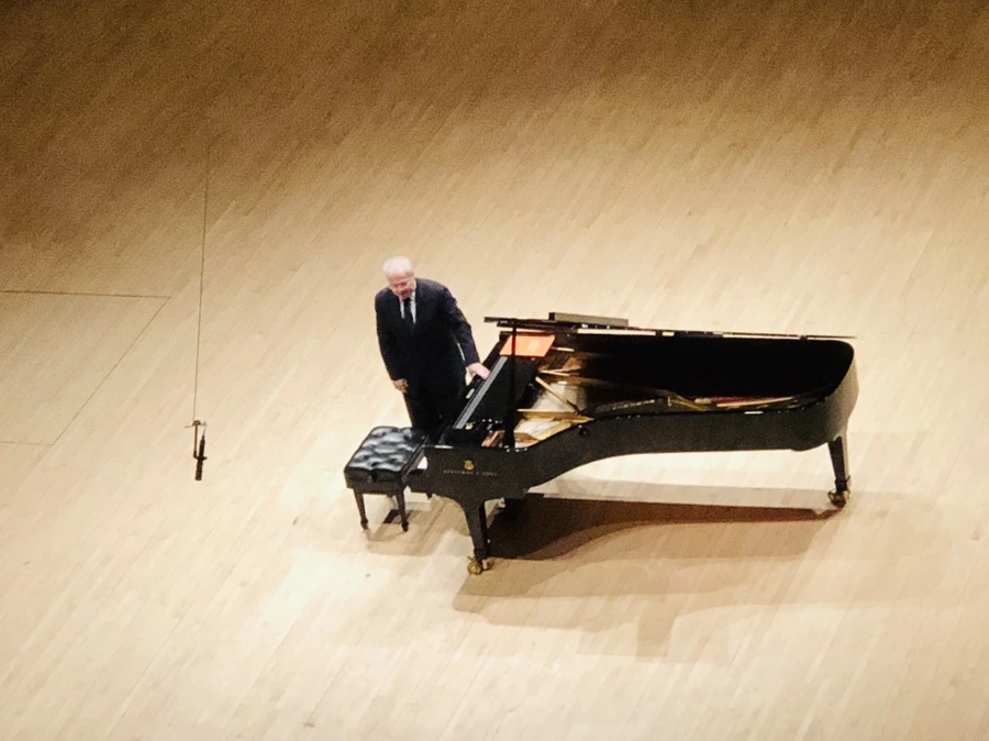 IMG_1939.jpg?type=w966