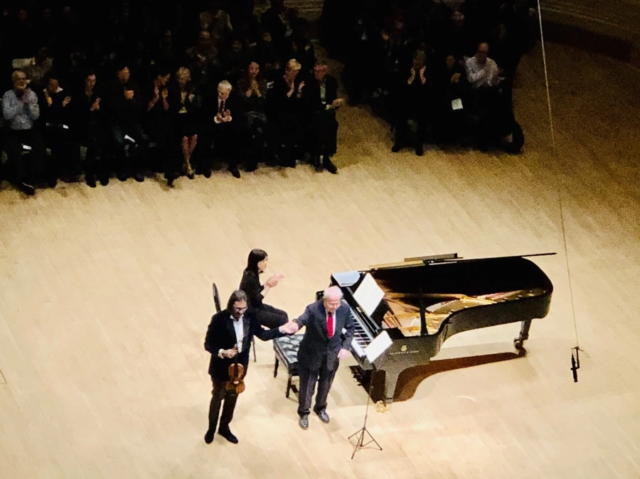 IMG_5715.jpg?type=w966