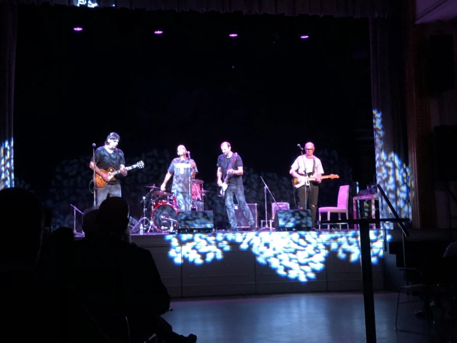 IMG_1171.jpg?type=w966