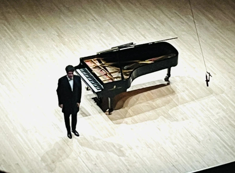 IMG_1738.jpg?type=w966