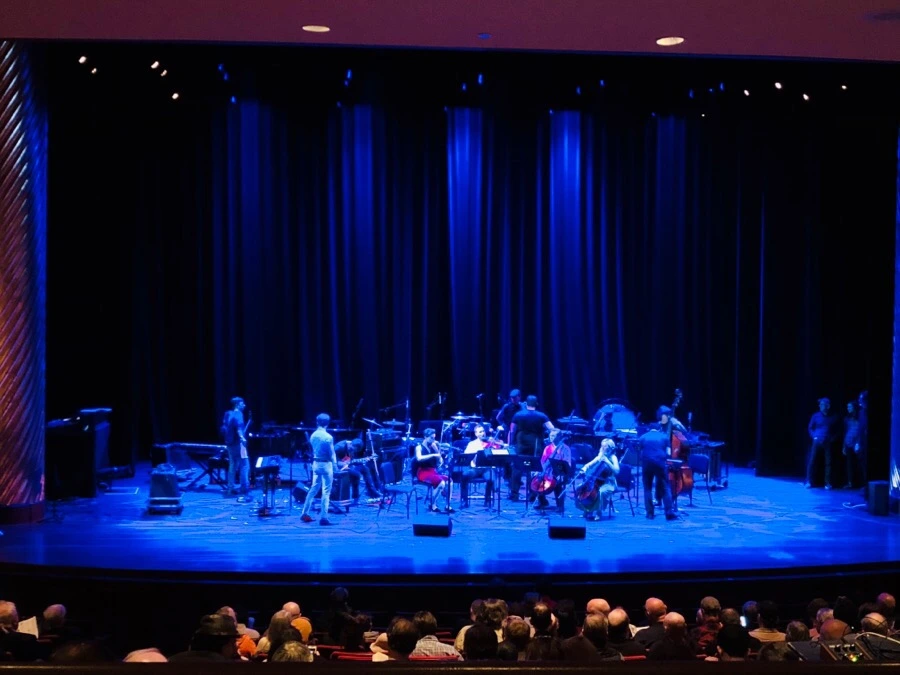 IMG_5878.jpg?type=w966