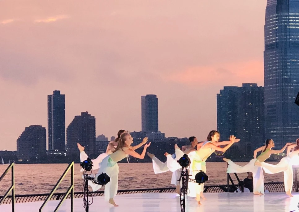 IMG_8594.jpg?type=w966