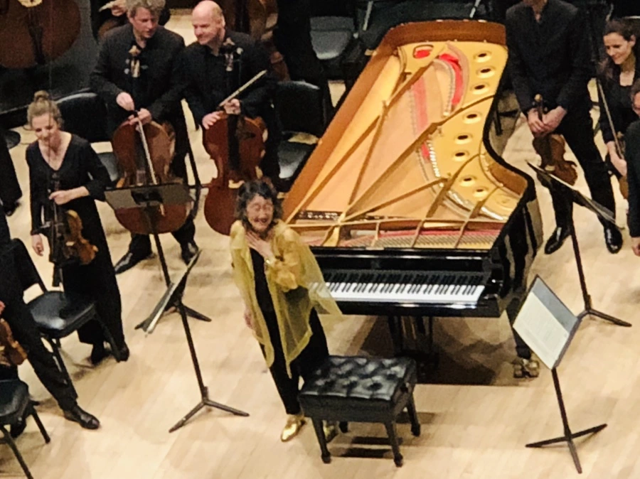 IMG_2118.jpg?type=w966