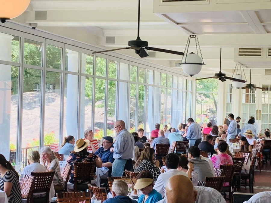 IMG_8555.jpg?type=w966