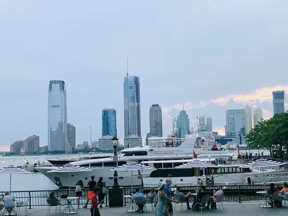 IMG_6795.jpg?type=w966