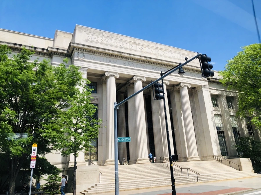 IMG_5212.jpg?type=w966