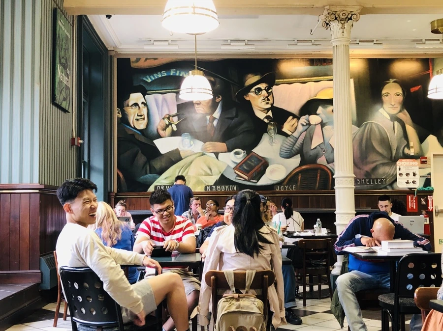 IMG_9878.jpg?type=w966