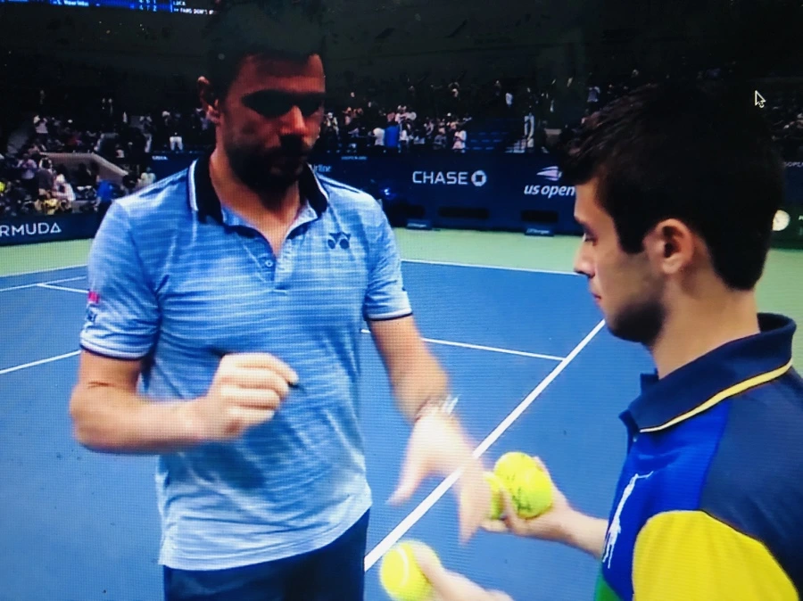 IMG_9648.jpg?type=w966